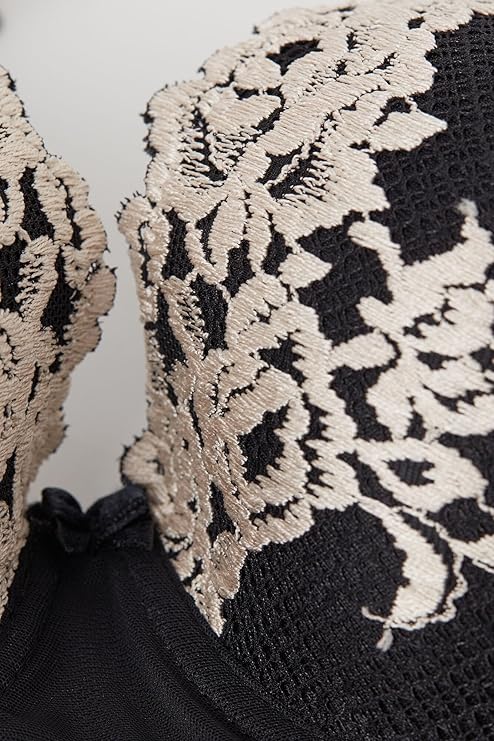 Íntima Lace Balconette Bra